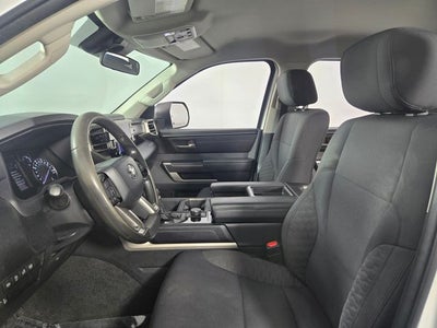 2022 Toyota Tundra SR5 4D CrewMax