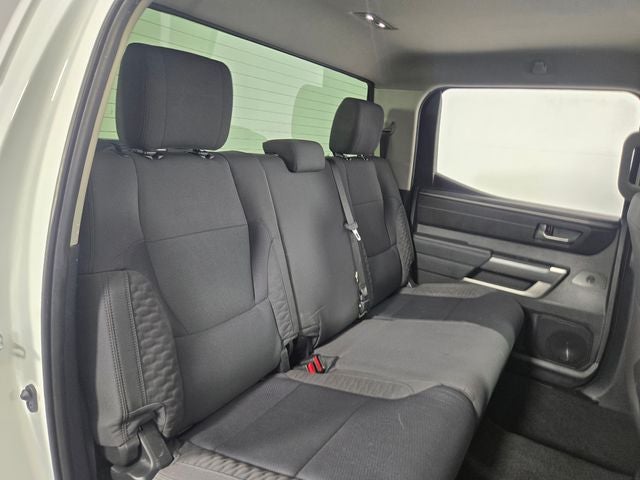 2022 Toyota Tundra SR5 4D CrewMax
