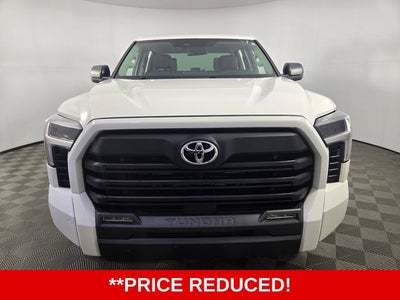 2022 Toyota Tundra SR5 4D CrewMax
