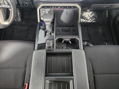 2022 Toyota Tundra SR5 4D CrewMax