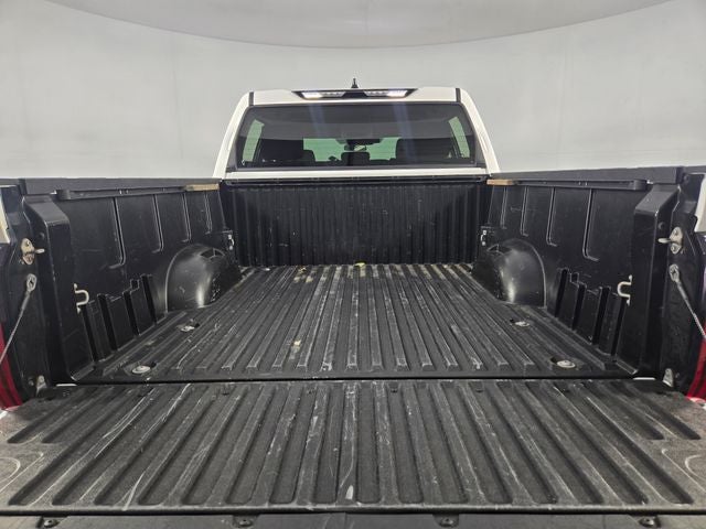 2022 Toyota Tundra SR5 4D CrewMax