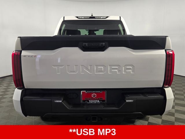 2022 Toyota Tundra SR5 4D CrewMax
