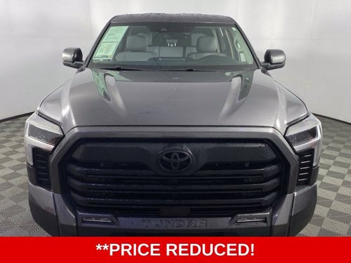 2022 Toyota Tundra SR5 4D CrewMax