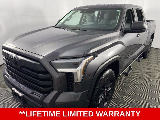 2022 Toyota Tundra SR5 4D CrewMax