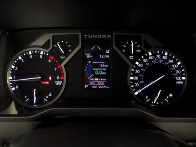 2022 Toyota Tundra SR5 4D CrewMax
