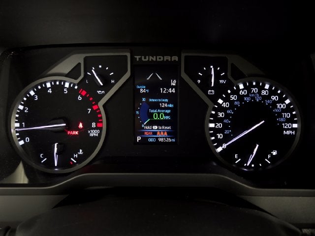 2022 Toyota Tundra SR5 4D CrewMax
