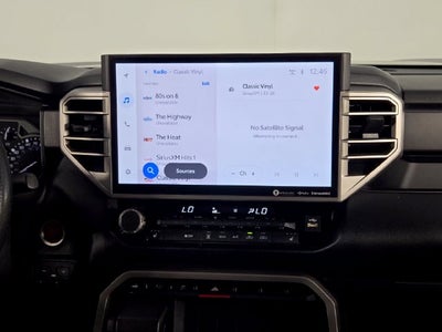2022 Toyota Tundra SR5 4D CrewMax