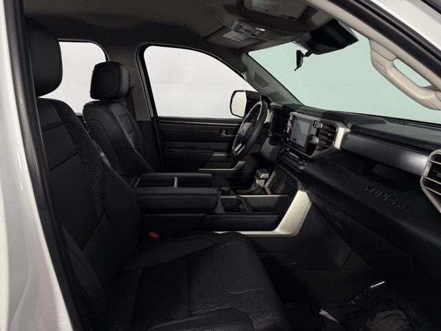 2023 Toyota Tundra SR5 4D CrewMax