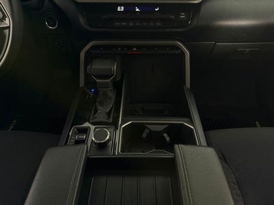 2024 Toyota Tundra SR5 4D CrewMax