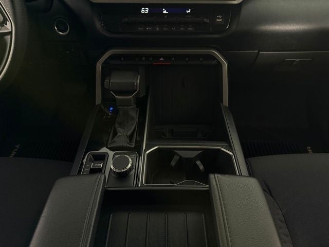 2024 Toyota Tundra SR5 4D CrewMax