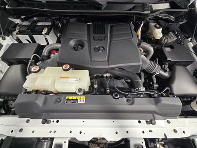 2023 Toyota Tundra SR5 4D CrewMax