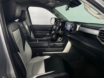 2022 Toyota Tundra SR5 4D CrewMax