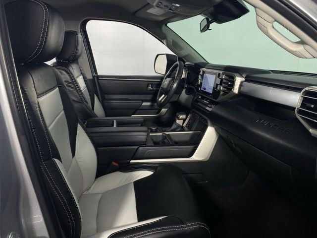 2022 Toyota Tundra SR5 4D CrewMax