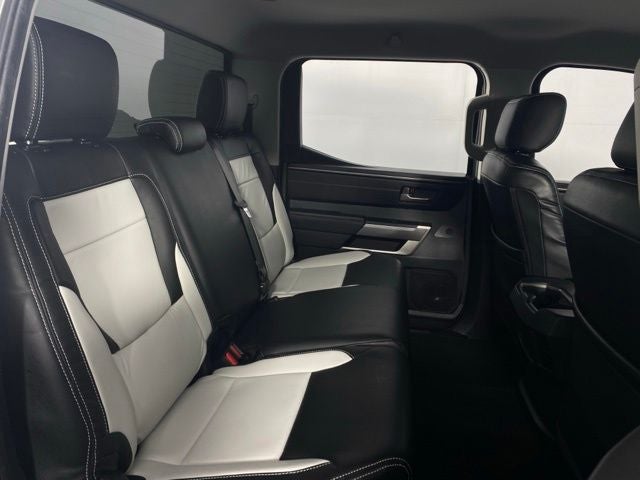 2022 Toyota Tundra SR5 4D CrewMax