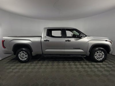 2022 Toyota Tundra SR5 4D CrewMax