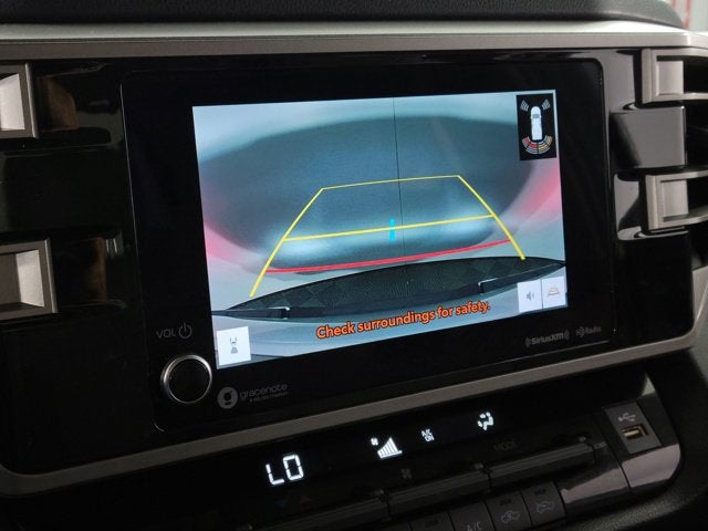 2022 Toyota Tundra SR5 4D CrewMax