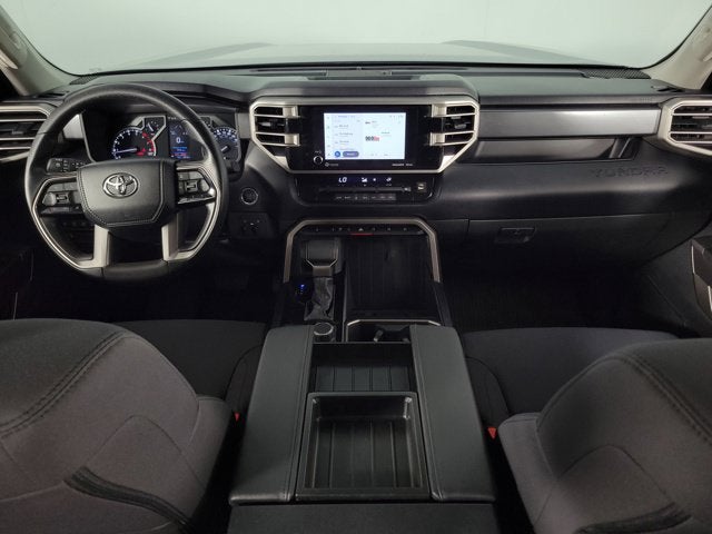2022 Toyota Tundra SR5 4D CrewMax
