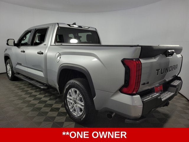 2022 Toyota Tundra SR5 4D CrewMax
