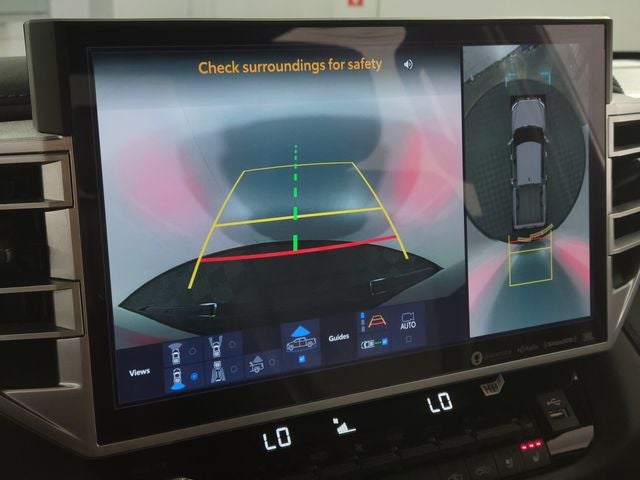 2023 Toyota Tundra Platinum 4D CrewMax