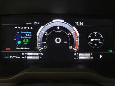 2023 Toyota Tundra Platinum 4D CrewMax