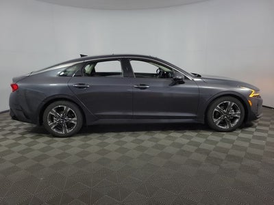 2022 Kia K5 EX 4D Sedan