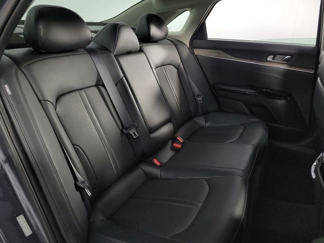 2022 Kia K5 EX 4D Sedan