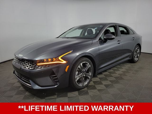 2022 Kia K5 EX 4D Sedan