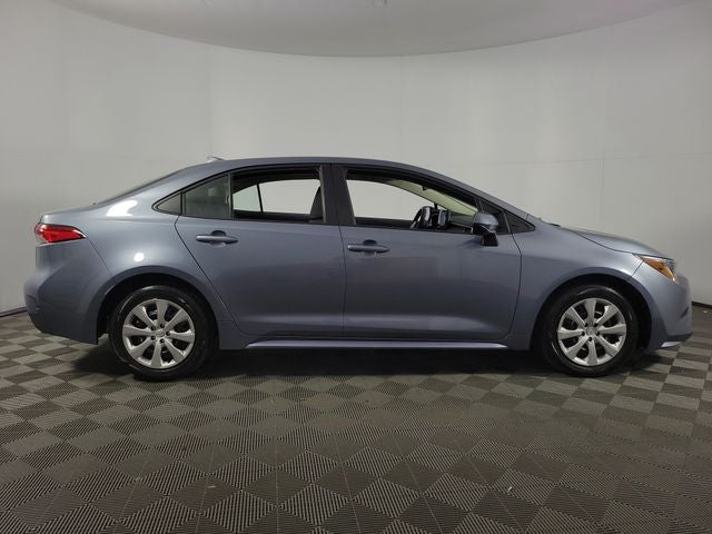 2024 Toyota Corolla LE 4D Sedan