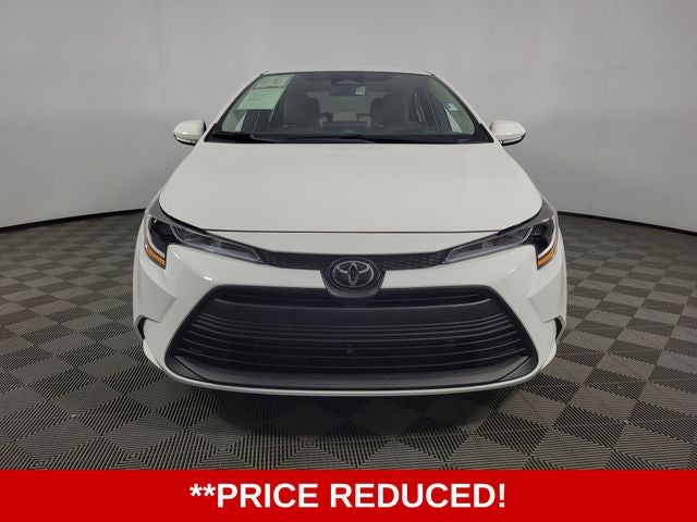 2025 Toyota Corolla LE 4D Sedan