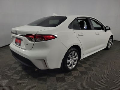 2025 Toyota Corolla LE 4D Sedan
