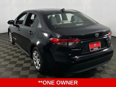 2025 Toyota Corolla LE 4D Sedan
