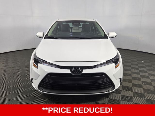 2026 Toyota Corolla LE 4D Sedan
