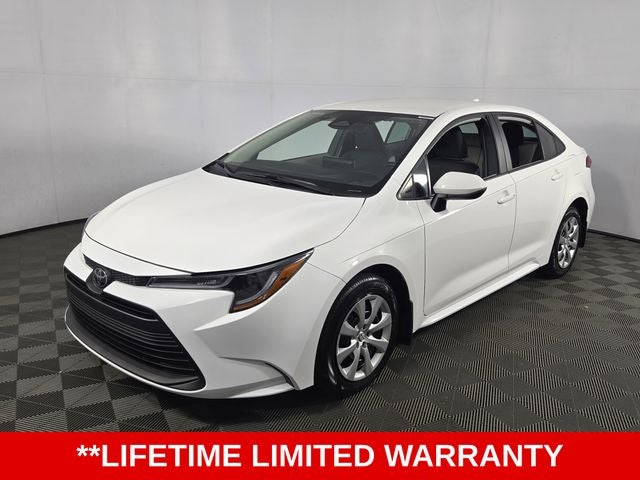 2026 Toyota Corolla LE 4D Sedan