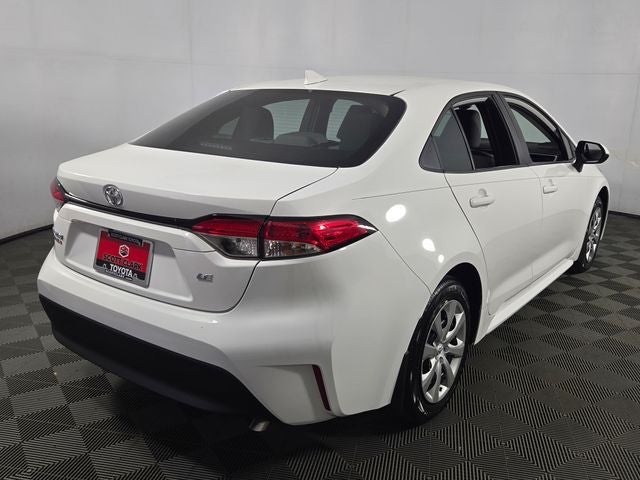 2026 Toyota Corolla LE 4D Sedan