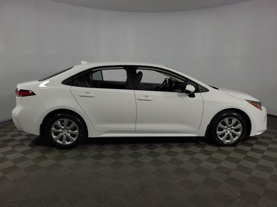 2026 Toyota Corolla LE 4D Sedan