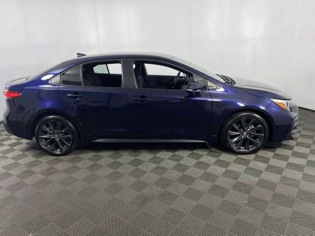 2025 Toyota Corolla SE 4D Sedan