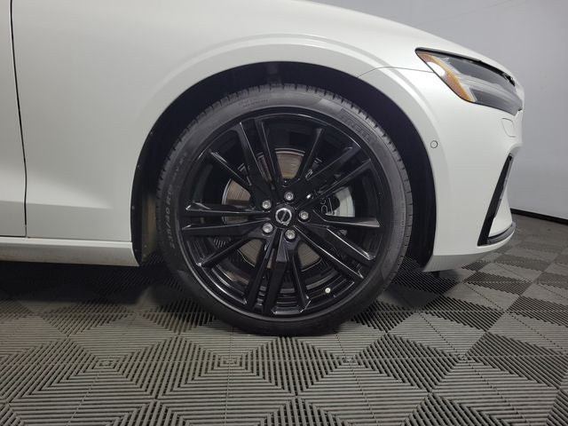 2024 Volvo S60 B5 Plus Black Edition 4D Sedan