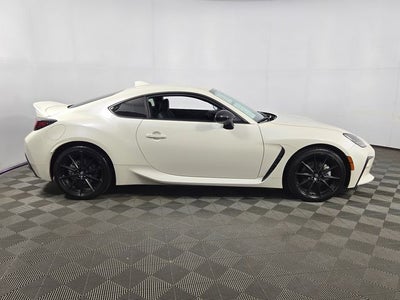 2025 Toyota GR86 Premium 2D Coupe