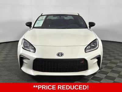 2025 Toyota GR86 Premium 2D Coupe