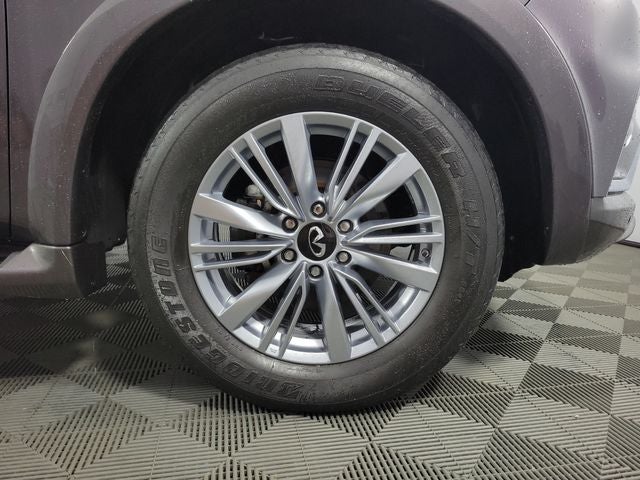 2024 INFINITI QX80 LUXE 4D Sport Utility