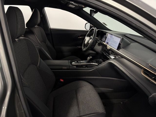 2024 Toyota Crown XLE 4D Sedan