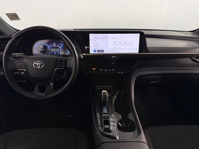 2024 Toyota Crown XLE 4D Sedan