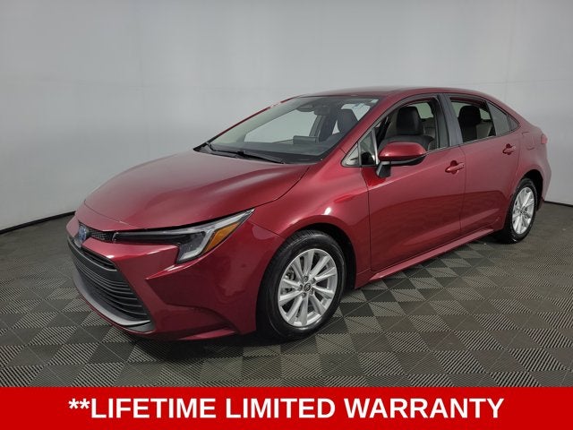 2025 Toyota Corolla Hybrid LE 4D Sedan