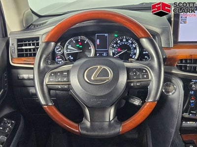 2016 Lexus LX 570 4D Sport Utility