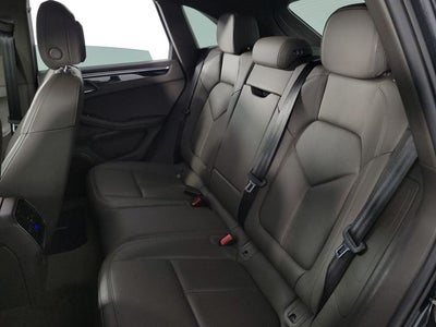 2021 Porsche Macan Base 4D Sport Utility