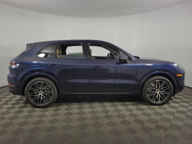 2025 Porsche Cayenne Base 4D Sport Utility
