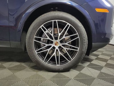 2025 Porsche Cayenne Base 4D Sport Utility