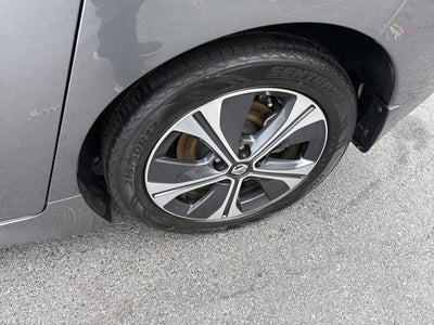 2021 Nissan LEAF SV