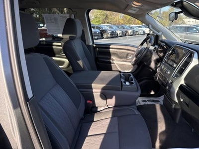 2021 Nissan Titan SV