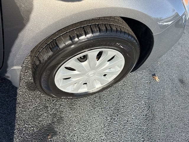 2012 Nissan Versa SV